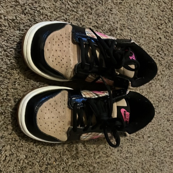 Used. - Picture 4 of 8